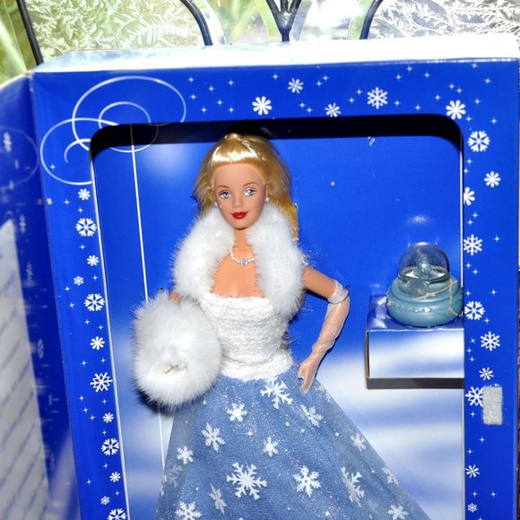 1999 Special Edition Snow Sensation Barbie (NEW IN BOX) Collectible Barbie Doll - Picture 6 of 7